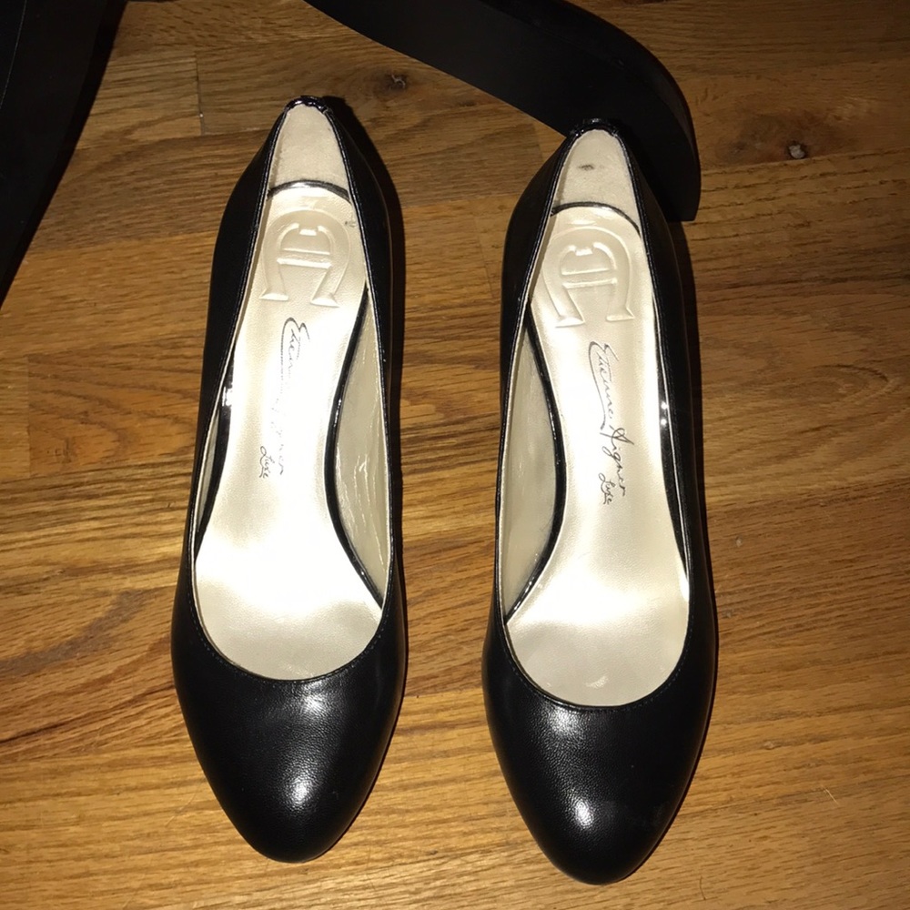 Etienne Aigner heels